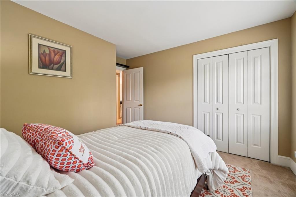 3833 Wesseck Drive Property Photo 36