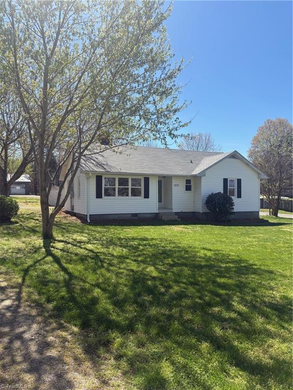 1075 Us Highway 64 W Property Photo 1