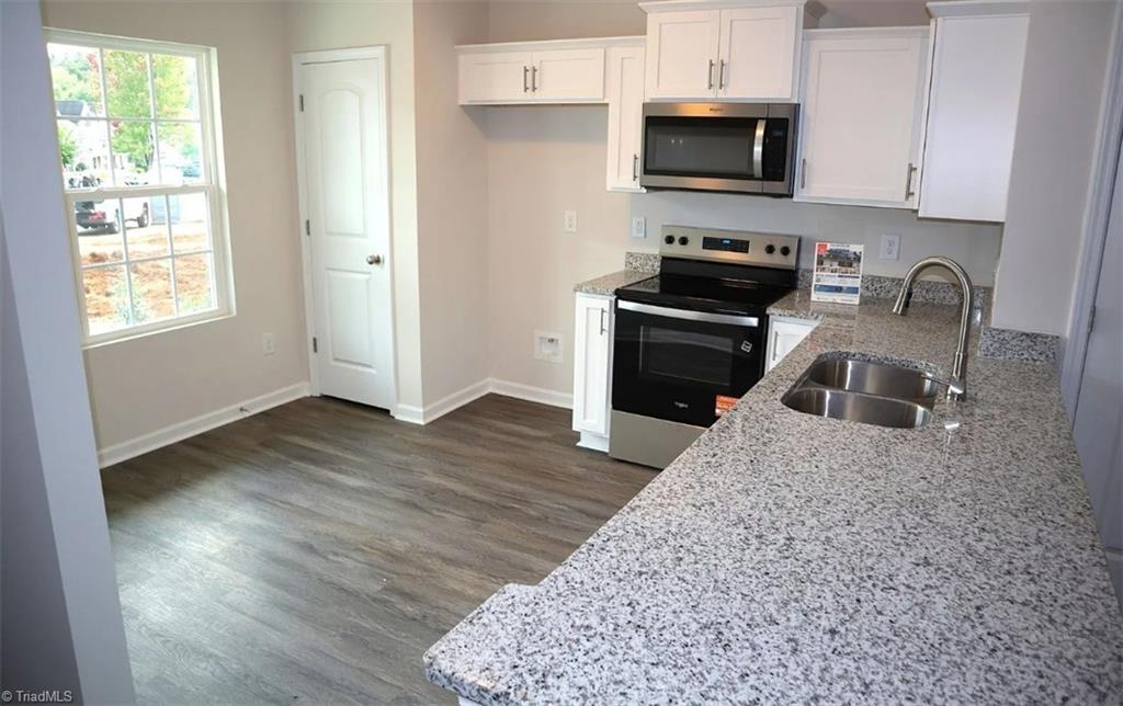 1120 Brooksridge Way Property Photo 12