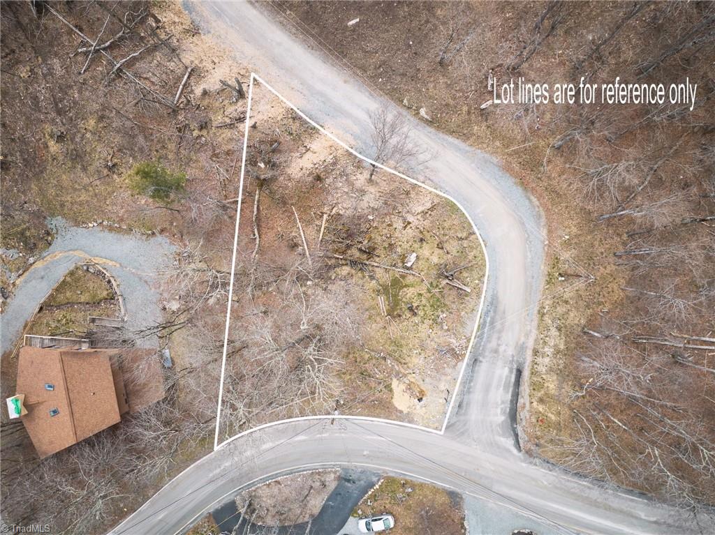 101 Foxgrape Hollow Road Property Photo 7