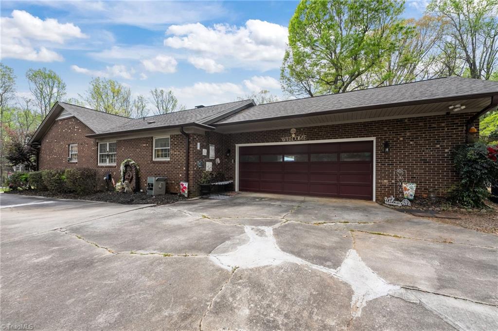 117 Forestview Drive Property Photo 37