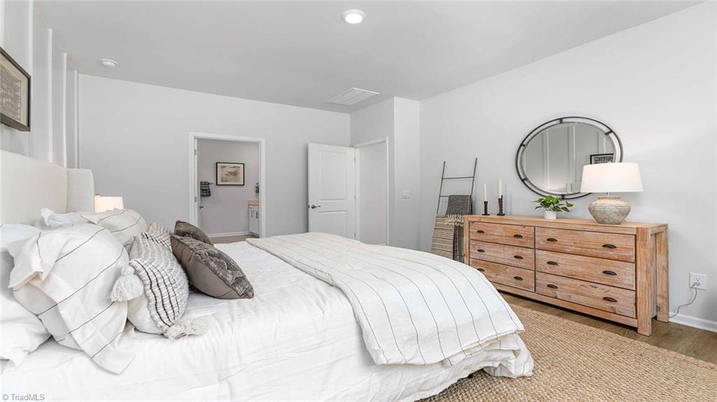 309 Sefton Drive Property Photo 24