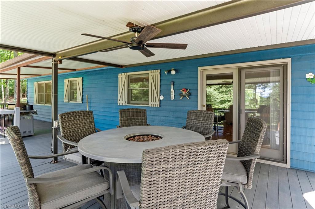 1502 Greenstreet Drive Property Photo 17