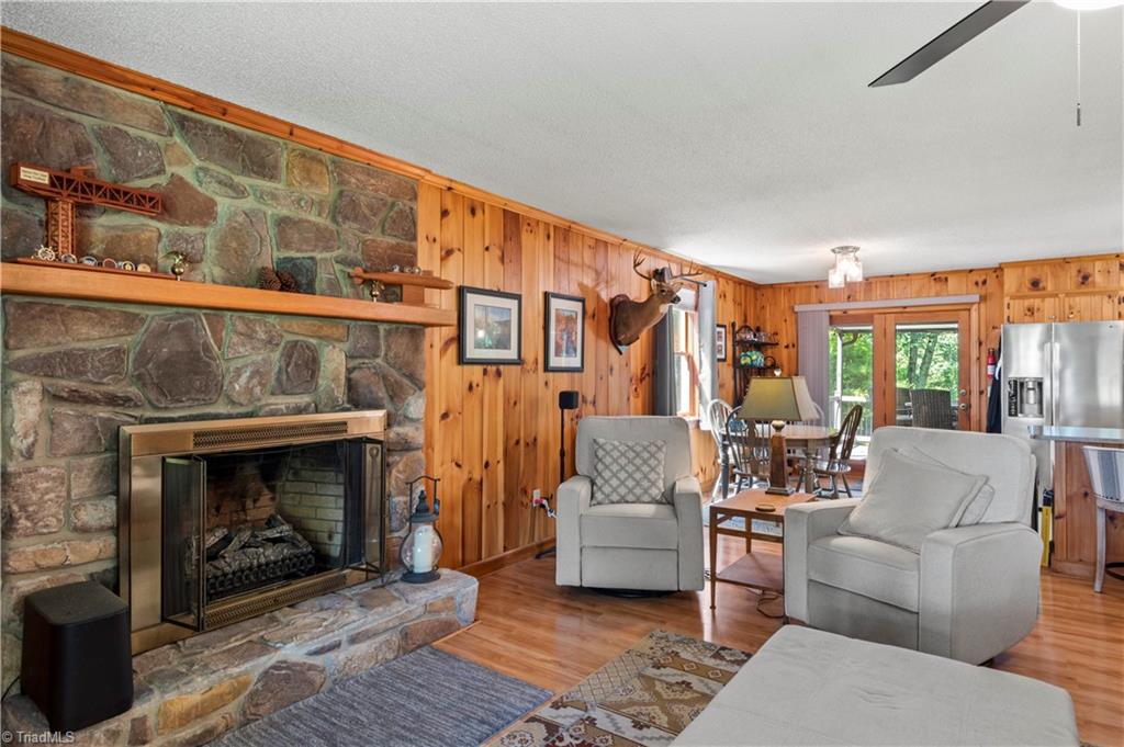 1502 Greenstreet Drive Property Photo 27