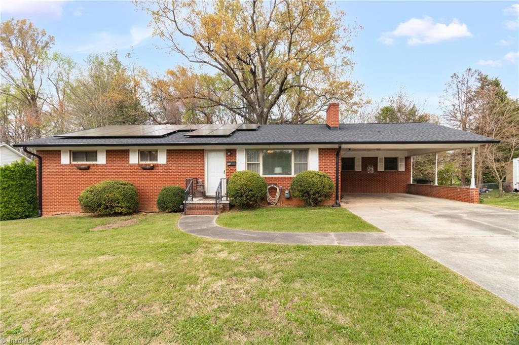 11 Swaim Drive Property Photo 1