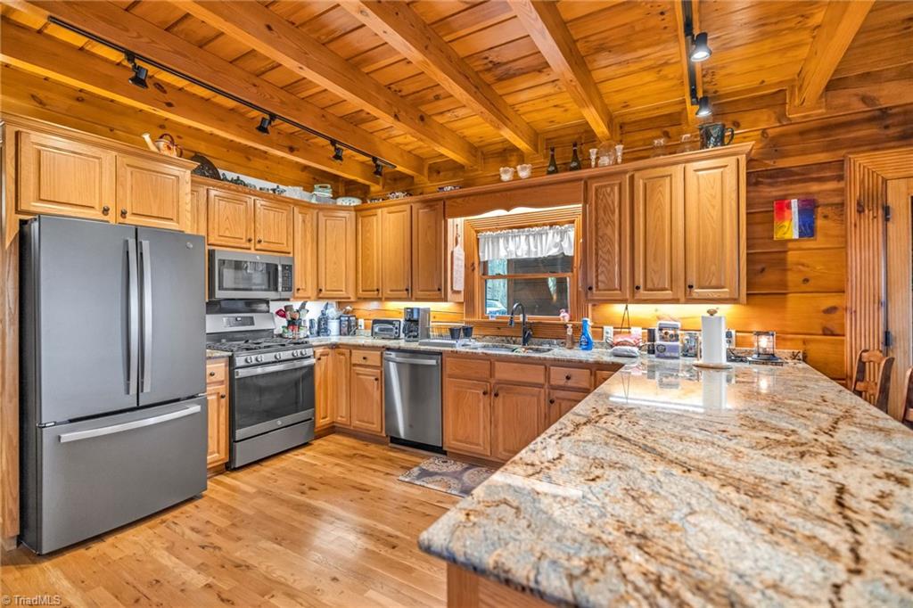 632 Big Tree Road Property Photo 17