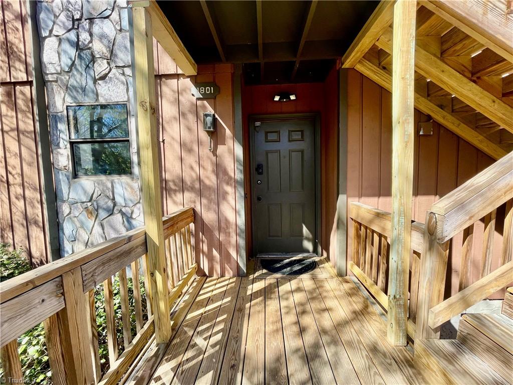 1801 Aspen Way Property Photo 1