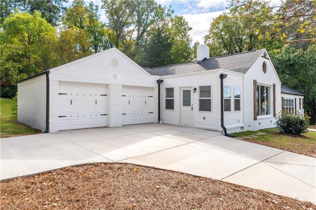 178 Salisbury Street Property Photo 4