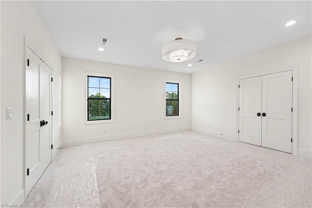 2818 Lockland Drive Property Photo 28