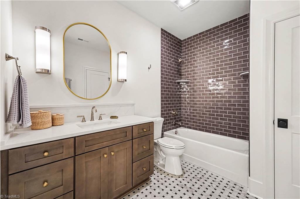 2818 Lockland Drive Property Photo 35