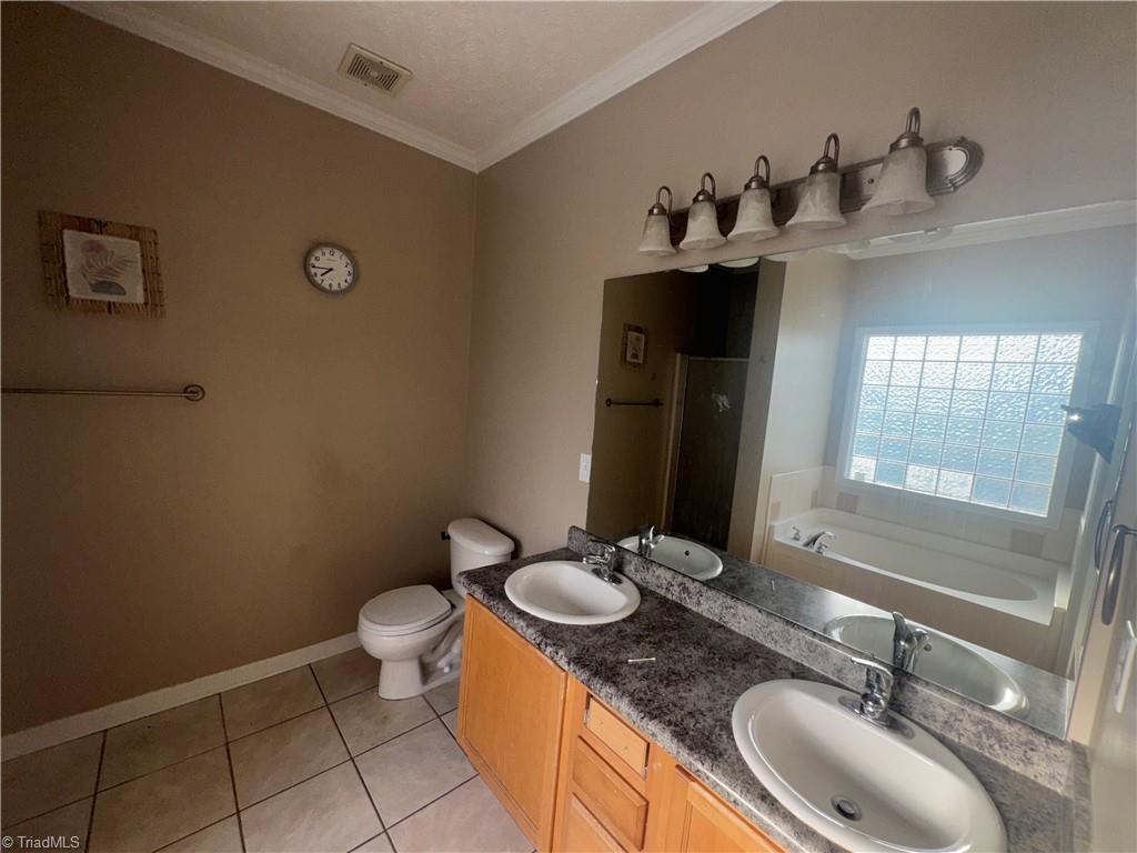 1328 Kershaw Loop # 101 Property Photo 10