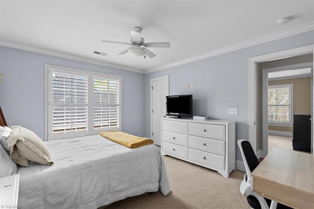 5002 Bearberry Point Property Photo 37