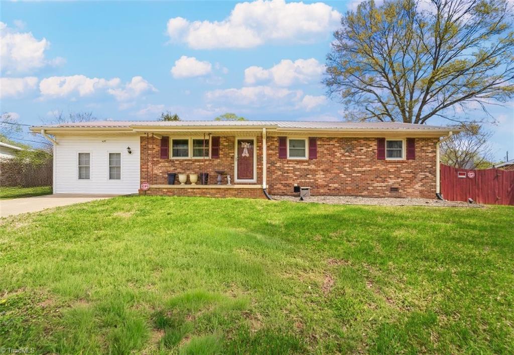 501 Roberts Road Property Photo 1