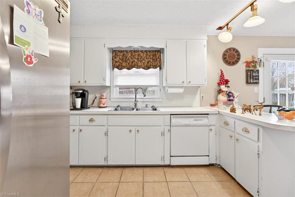 501 Roberts Road Property Photo 13