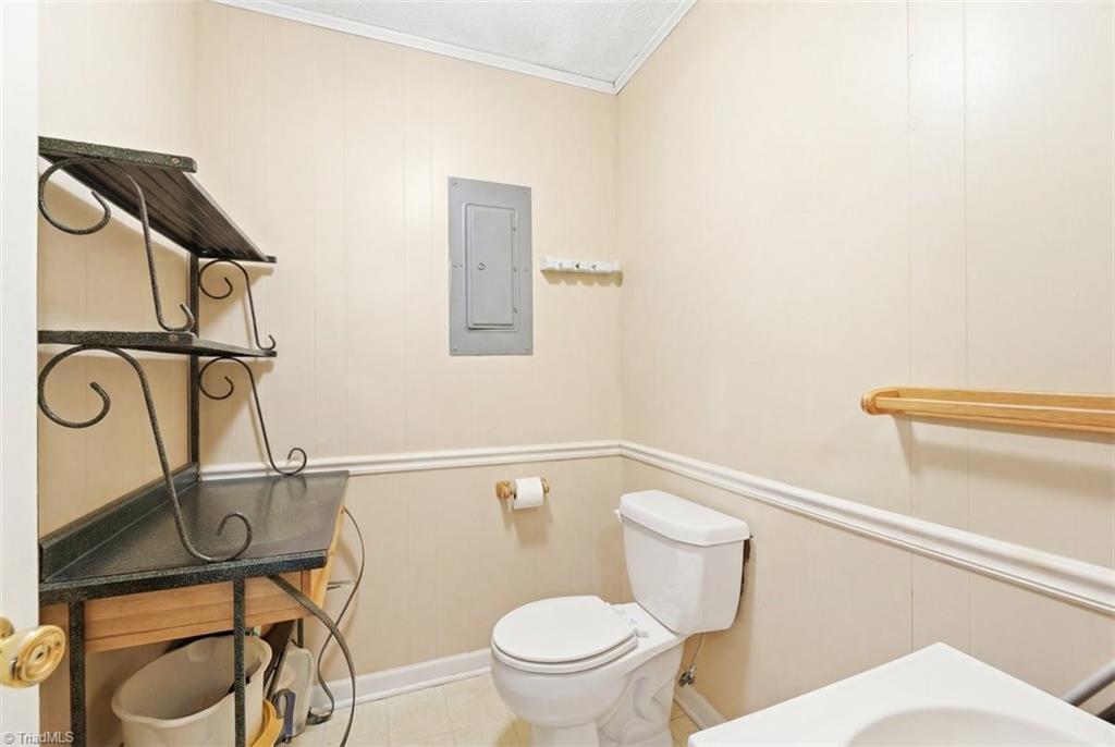 501 Roberts Road Property Photo 14
