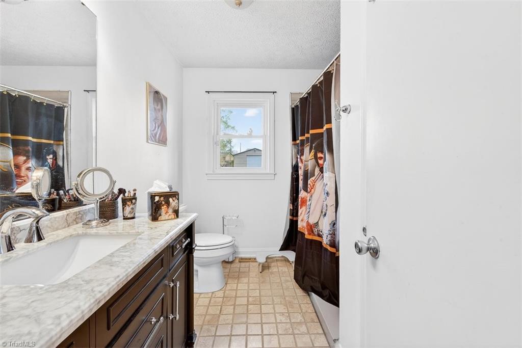 501 Roberts Road Property Photo 15