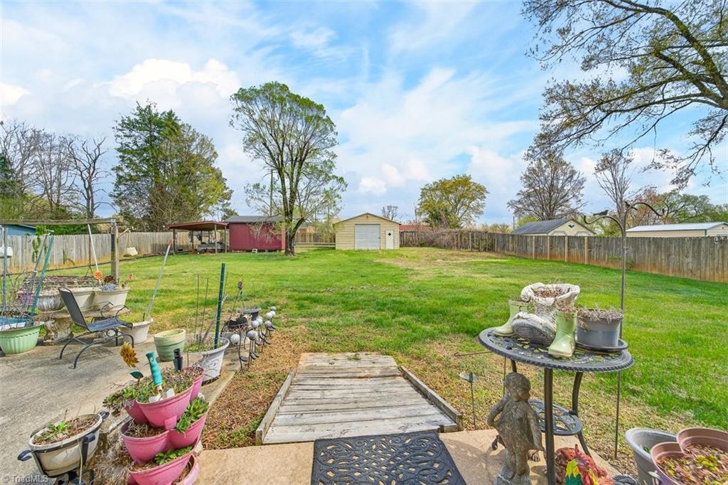 501 Roberts Road Property Photo 21