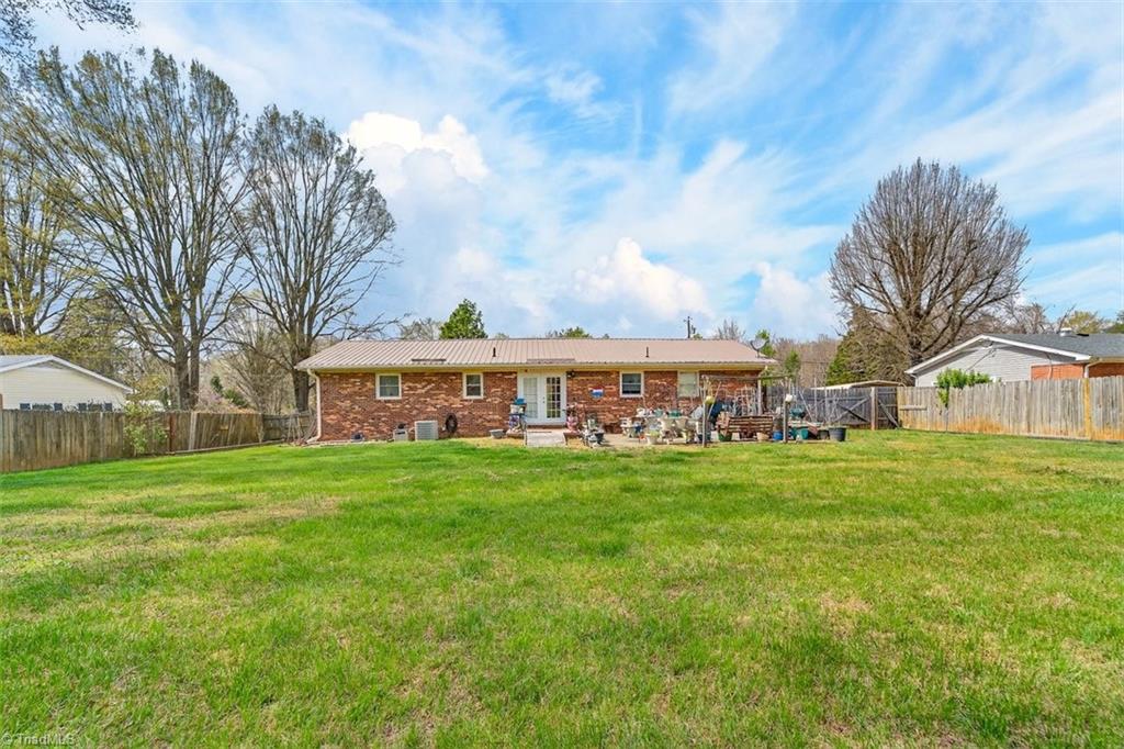 501 Roberts Road Property Photo 24