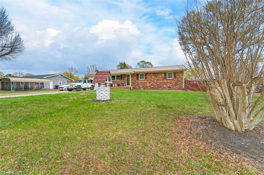 501 Roberts Road Property Photo 28