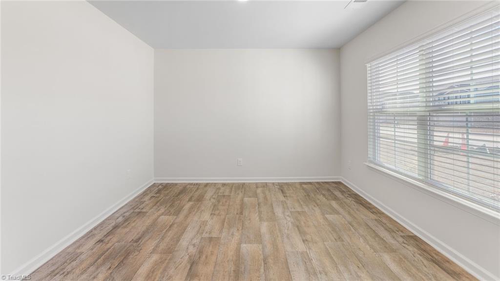 400 Jack Pine Street Property Photo 3
