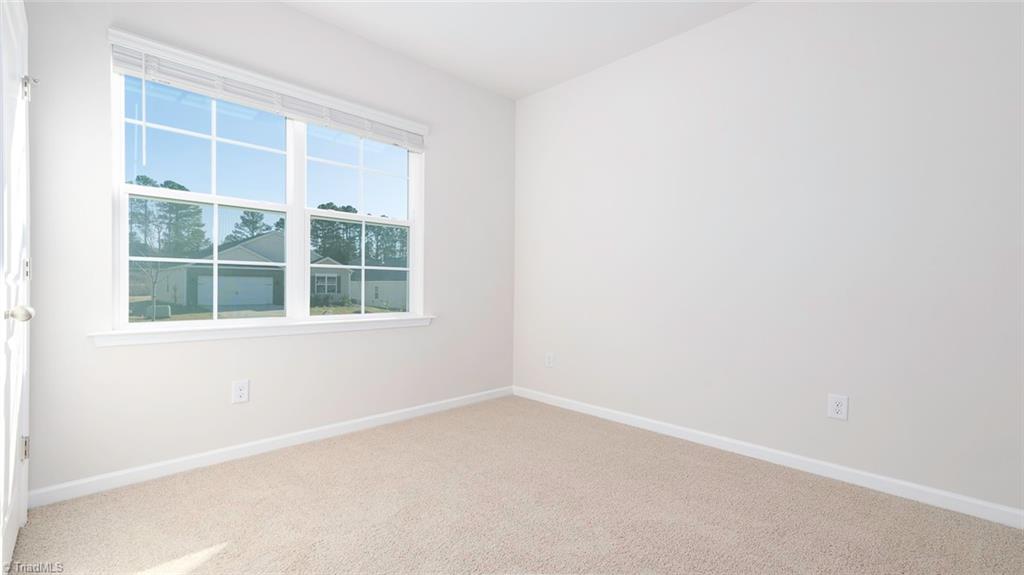 748 Bryson Boulevard Property Photo 3