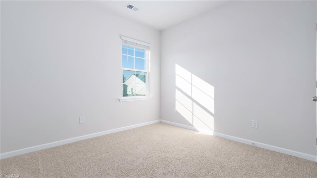 748 Bryson Boulevard Property Photo 6