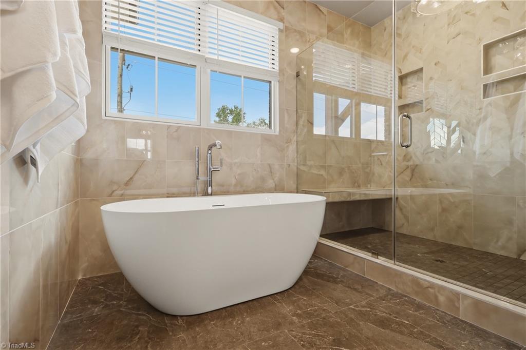 5210 N Church Street # B Property Photo 24