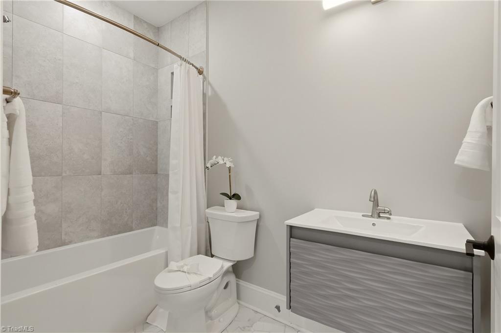 5210 N Church Street # B Property Photo 32