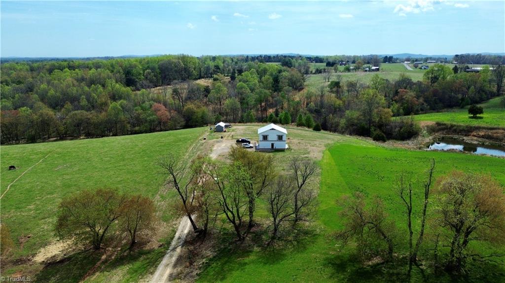 322 Layell Road Property Photo 3
