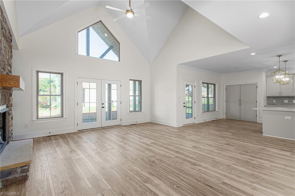 405 Ambler Road Property Photo 10