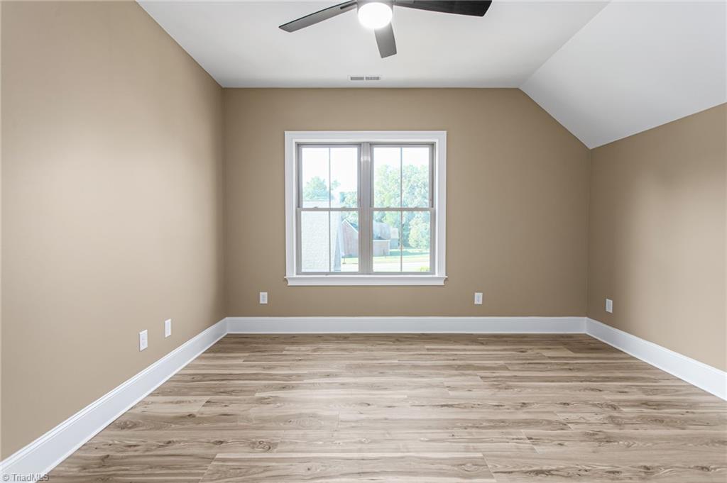 405 Ambler Road Property Photo 30