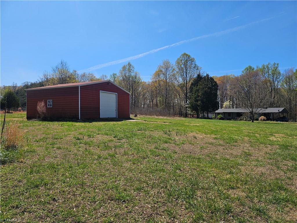 1040 Barger Road Property Photo 10