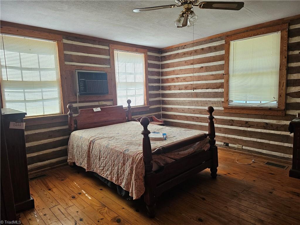 1040 Barger Road Property Photo 14