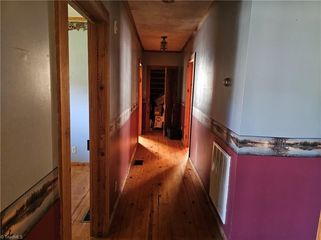 1040 Barger Road Property Photo 17