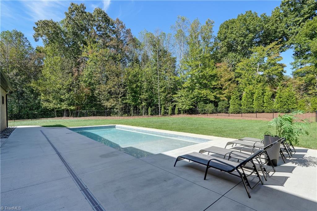 6307 Alley Ridge Way Property Photo 5