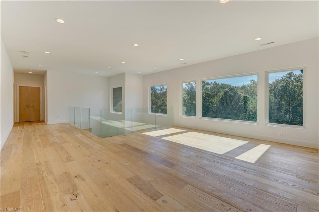 6307 Alley Ridge Way Property Photo 27