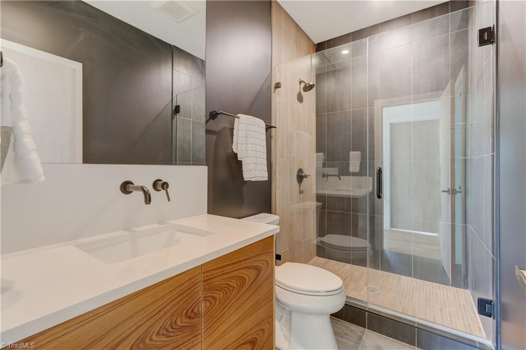 6307 Alley Ridge Way Property Photo 35
