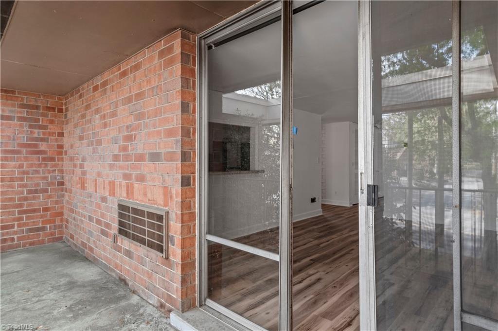 1739 S Hawthorne Road Property Photo 19