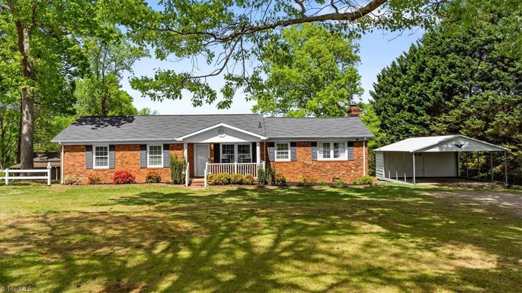 5531 Osceola Ossipee Road Property Photo 1