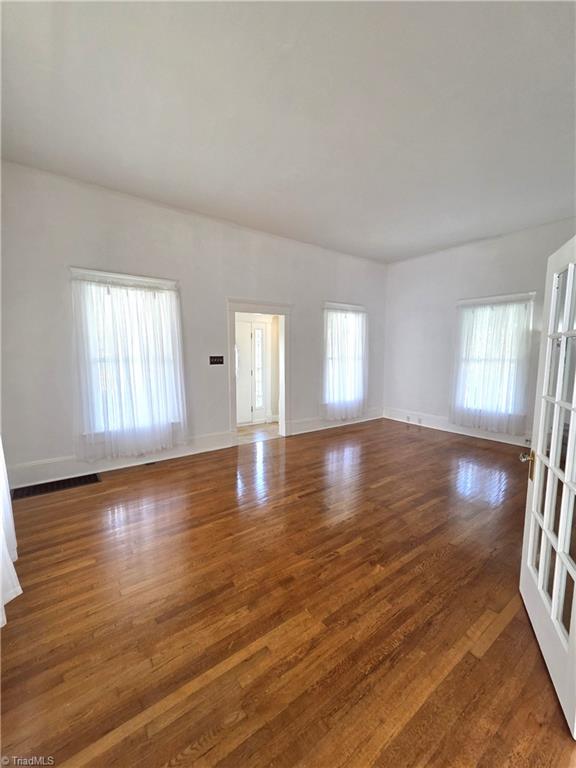 410 E Sprague Street Property Photo 5