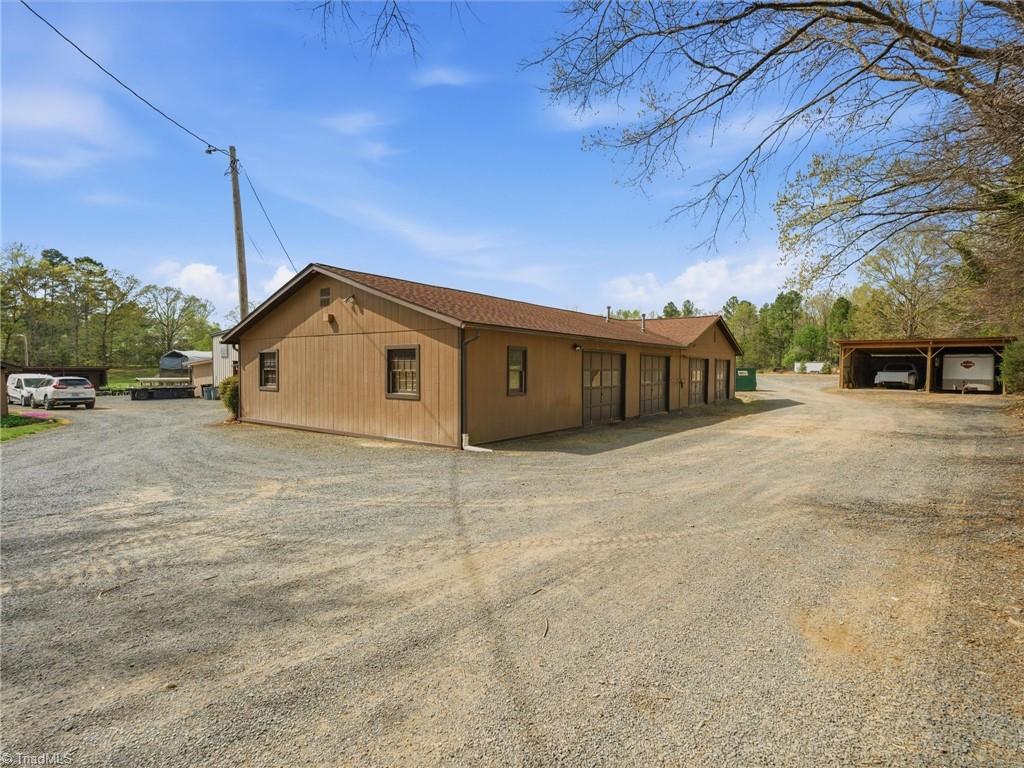 2620 Reeves Island Road Property Photo 38