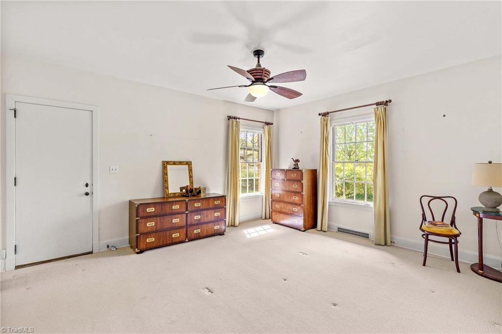 725 Mocksville Avenue Property Photo 34