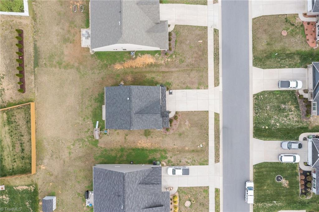 2524 Sunfield Drive Property Photo 20