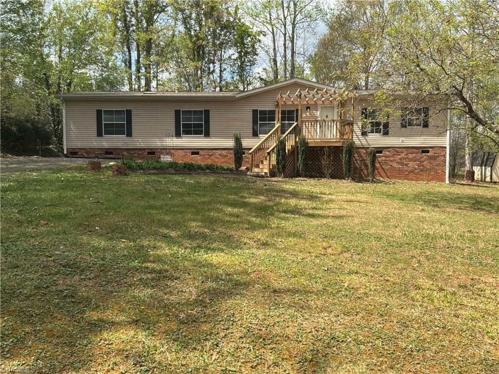 1080 Mineral Springs Road Property Photo 1