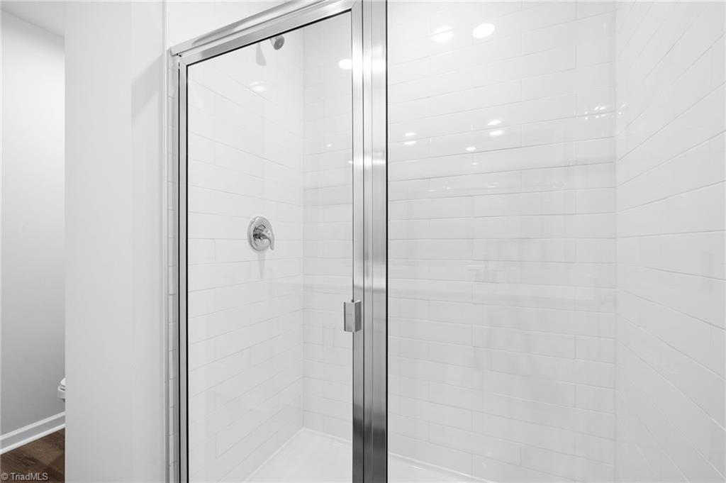 1729 University Drive # D1 Property Photo 34