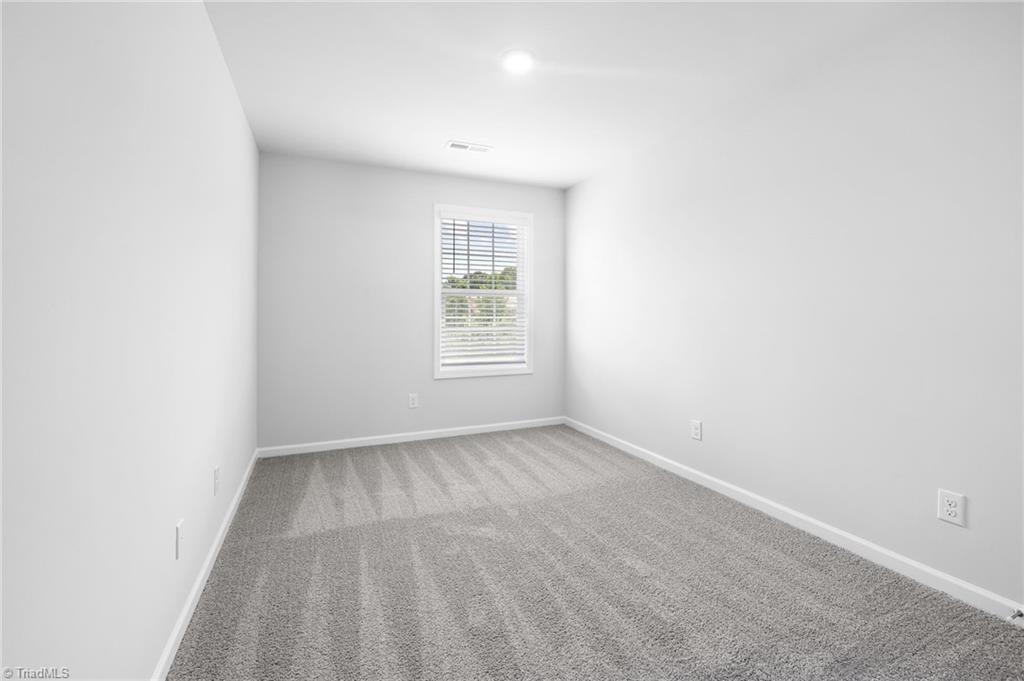 1729 University Drive # D1 Property Photo 37