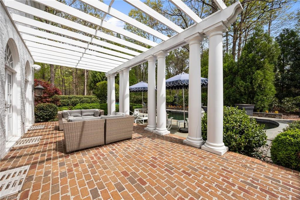 1 Captains Point Property Photo 6