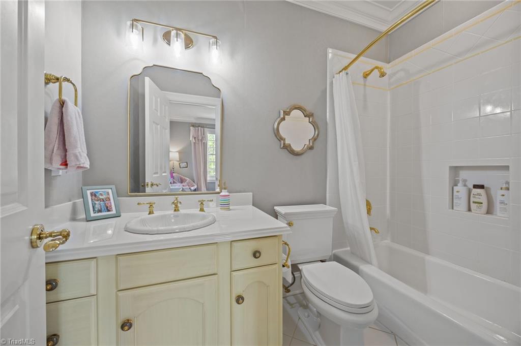1 Captains Point Property Photo 45