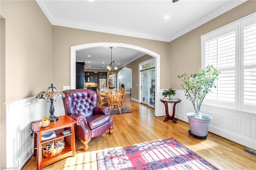 6803 River Farm Drive Property Photo 17