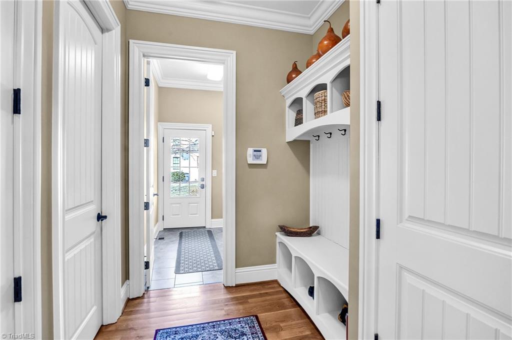 6803 River Farm Drive Property Photo 23